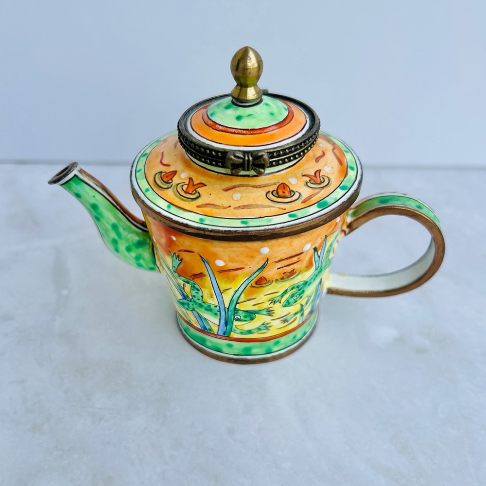 Kelvin Chen Hand-Painted Mini Teapot trinket box with Green and Orange frog